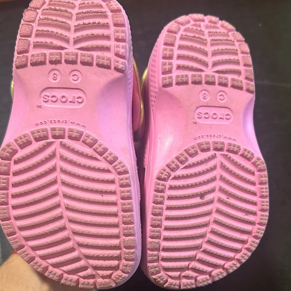 Disney Princess Pink light up Crocs (light up) - Picture 3 of 4